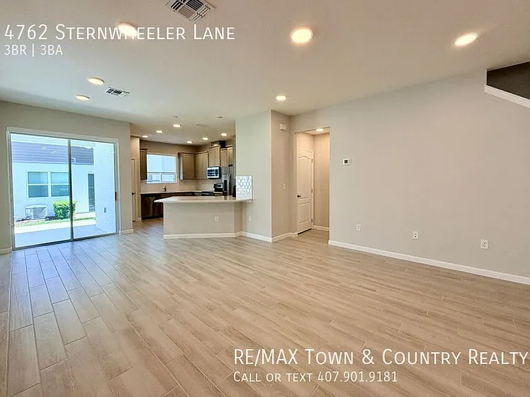 4762 Sternwheeler Ln — Photo 10