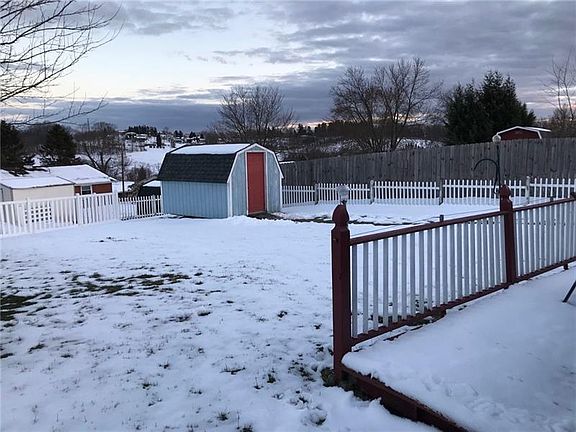 2nd image of 36 Marilou Dr