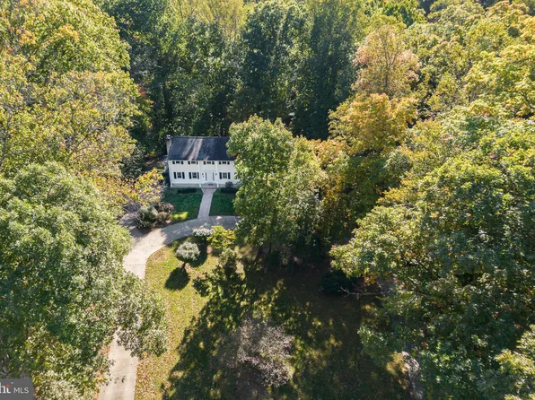 10419 Mount Vernon Dr, Manassas, VA 20111