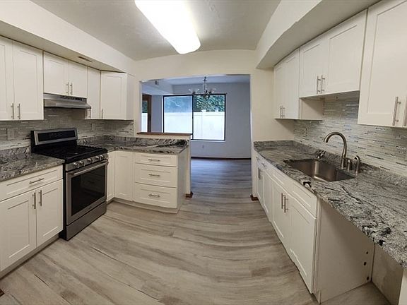 5th image of 59 Elderwood Dr #59