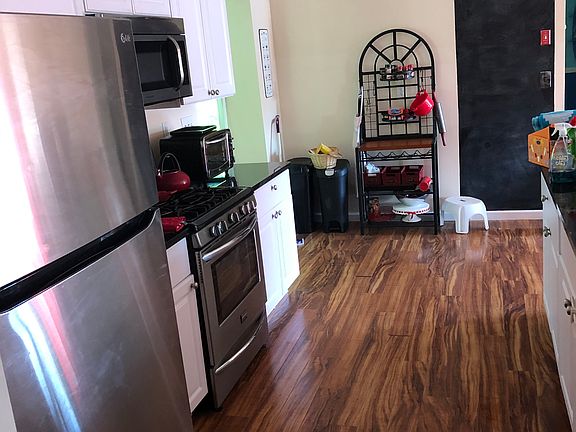 4th image of 840 Jane Dr