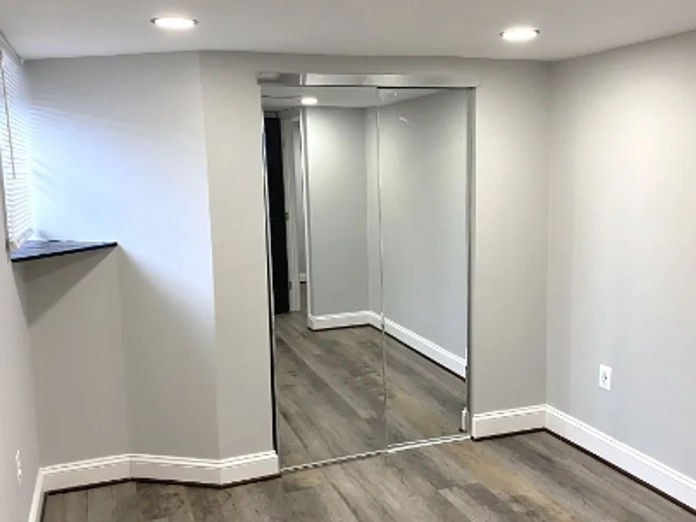 3523 Edmondson Avenue W Bath #J-750 — Photo 36