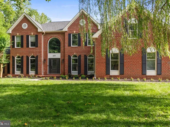 2015 Haverford Dr, Crownsville, MD 21032