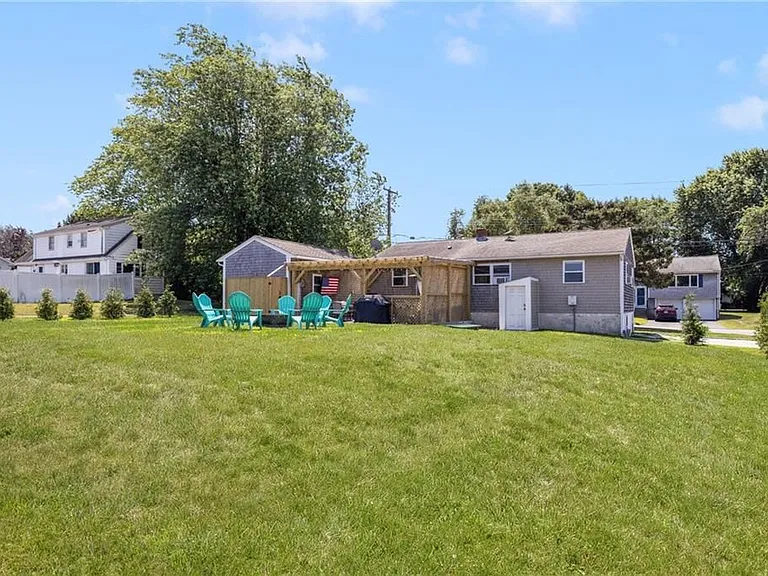 340 Old Mill Ln — Photo 30