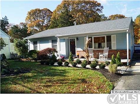 2nd image of 540 Princess Ct