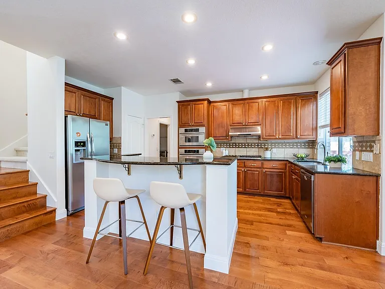 7724 Yaupon Dr — Photo 12