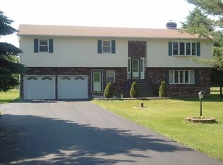 76 Lape Rd, Nassau, NY 12123