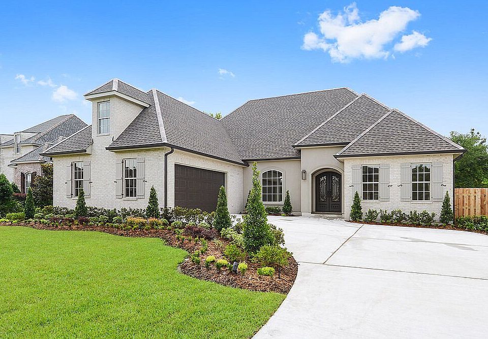 1st image of 106 Hardwood Dr