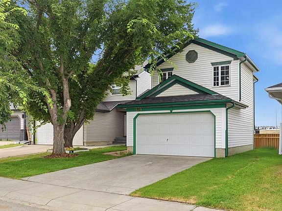 3rd image of 129 S Hidden Spring Cir NW