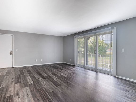 5th image of 4420-4440 Flowerdale Ave #C