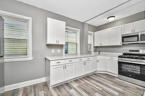352 Norfolk St #3 Photo 1