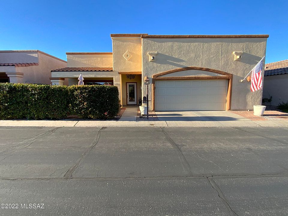 1st image of 15836 S Via Puente Del Valle