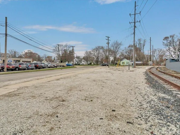 Gratiot Ave, Mount Clemens, MI 48043
