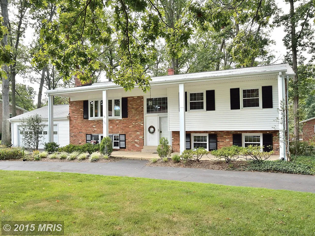 4005 Westgate Dr photo 1