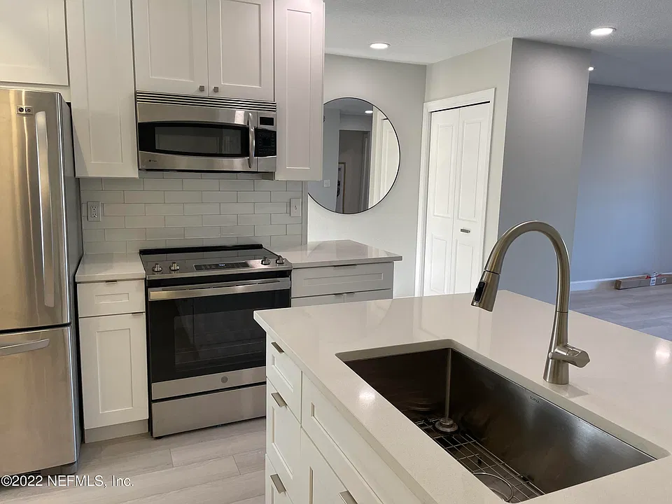 600 Domenico Cir #A2