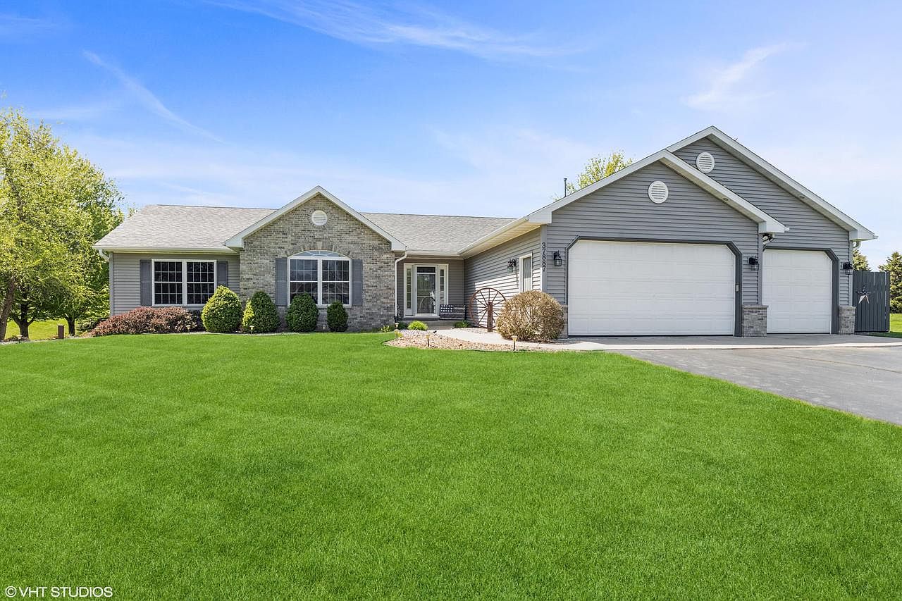 37887 89th PLACE, Twin Lakes, WI 53181 Zillow