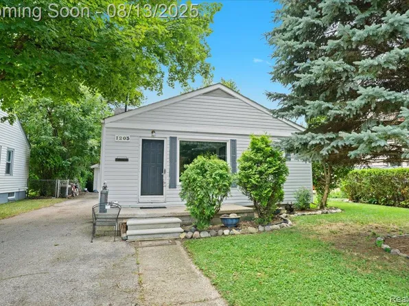 1203 W Windemere Ave, Royal Oak, MI 48073