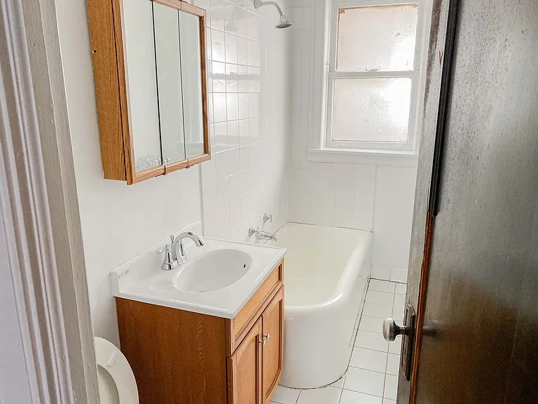 4500- 4506 N. Ashland / 1606-14 W. Sunnyside — Photo 9