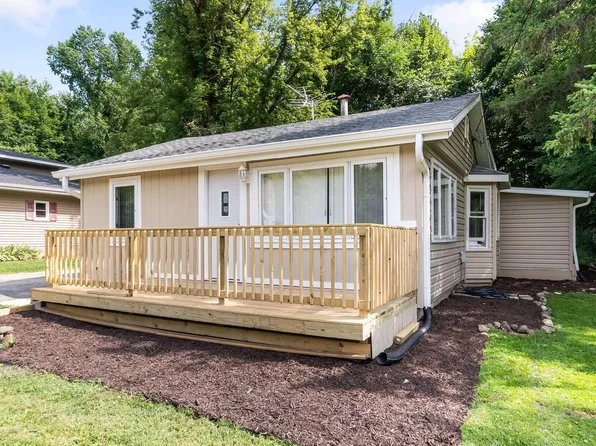 801 Vincent ROAD, Twin Lakes, WI 53181