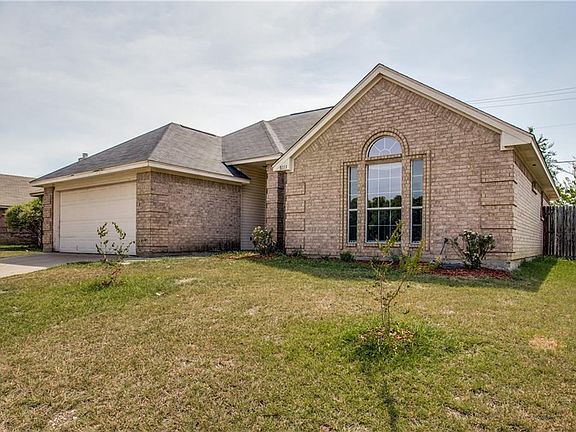 2nd image of 8113 Southbrook Cir