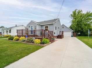 1010 25th St, Two Rivers, WI 54241