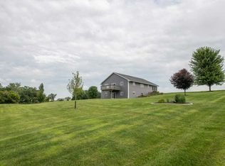7617 Bobcat Ln, Verona, WI 53593