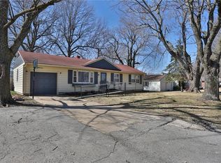 705 Lexington Rd, Pleasant Hill, MO 64080