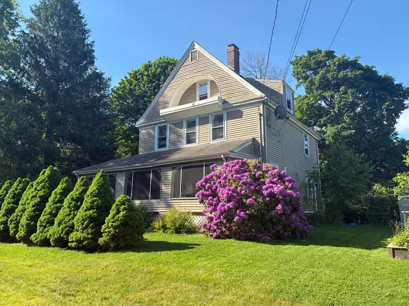 12 Oakland Rd #A, Sharon, MA 02067