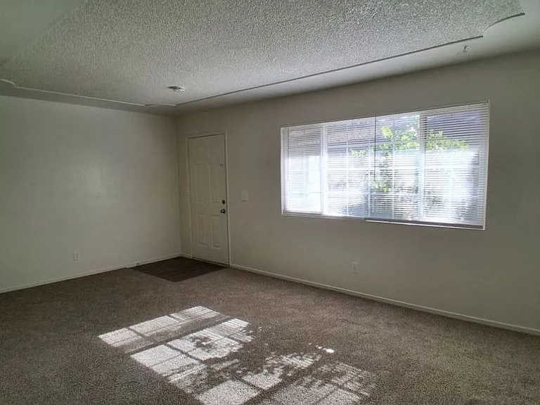 57-83 W. San Jose — Photo 14