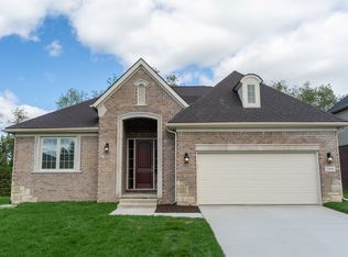 3168 Fortune Ln, Commerce Township, MI 48390