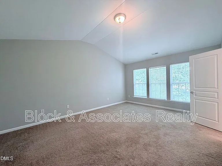 2101 Addenbrock Dr — Photo 10