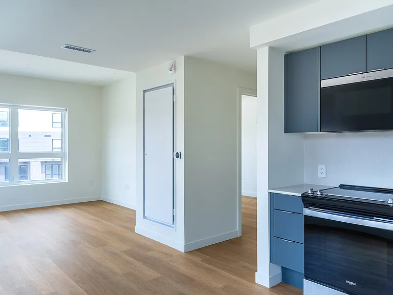 214 Willett St #2 — Photo 6