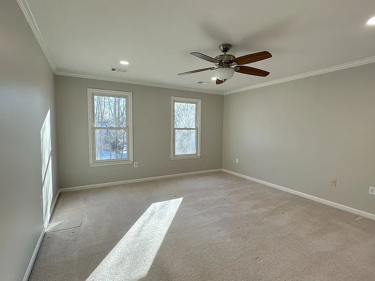 11560 Holly Briar Ln — Photo 23