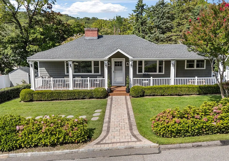 11 Portland Pl