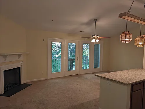 1341 Park Glen Dr #302 Photo 1