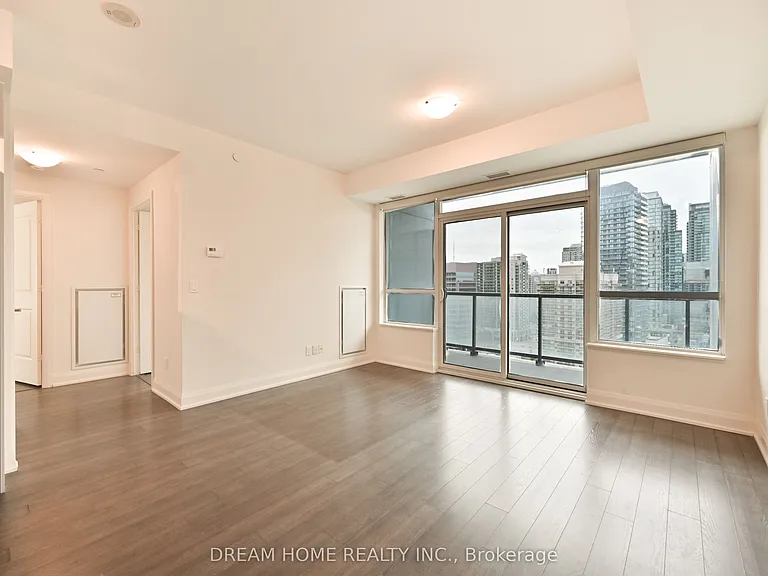 68 Canterbury Pl #1702 — Photo 7
