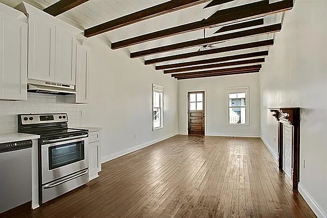 625 S Hennessey St — Photo 4
