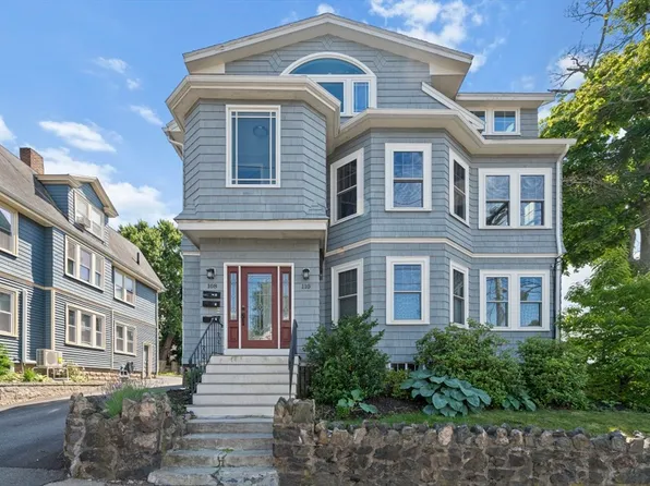 108-110 Burrill St Unit 2, Swampscott, MA 01907