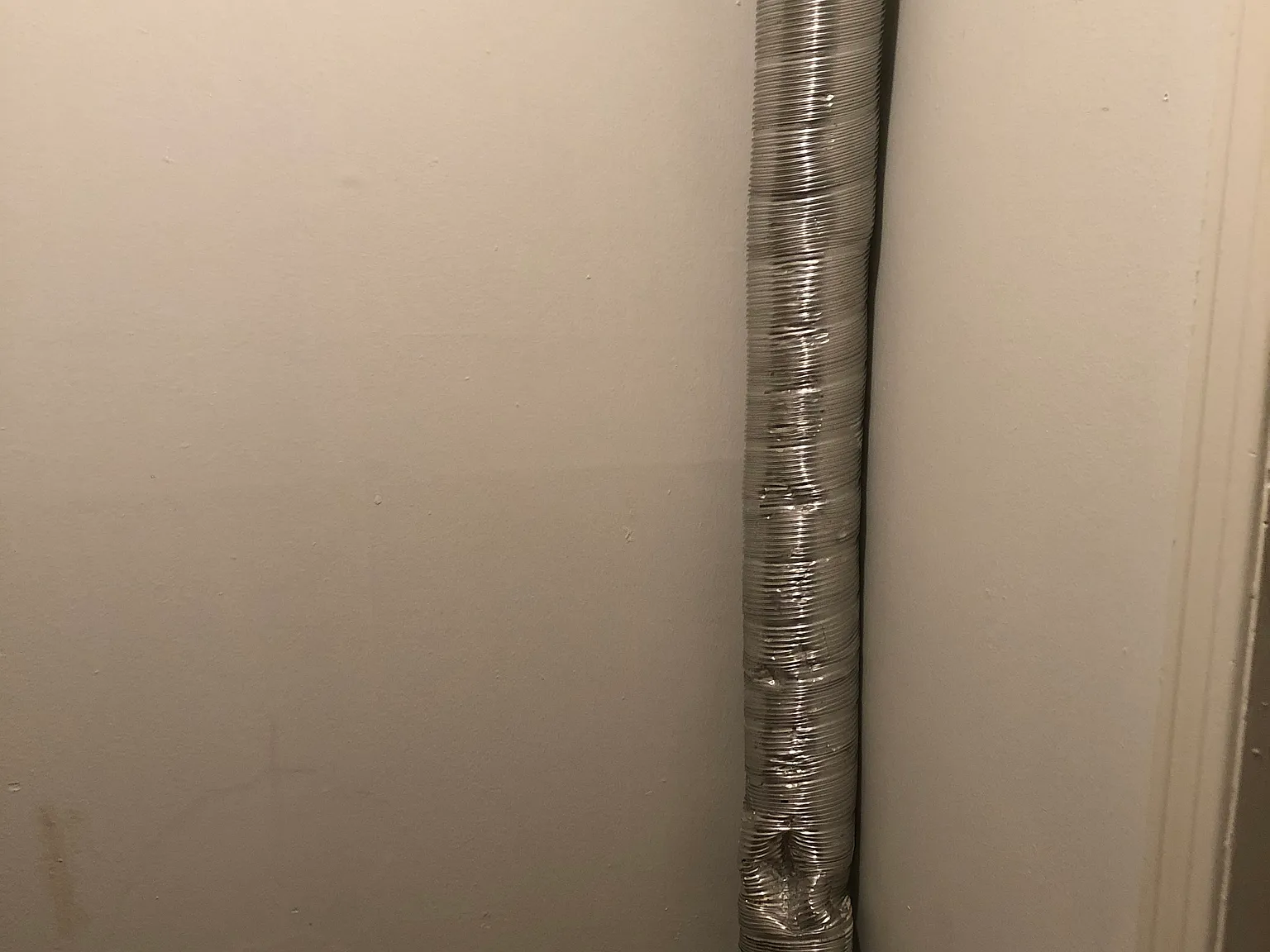 2 bed, 1.0 bath, $900 — Photo 3