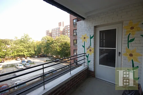 Sold by Halstead Real Estate | media 27