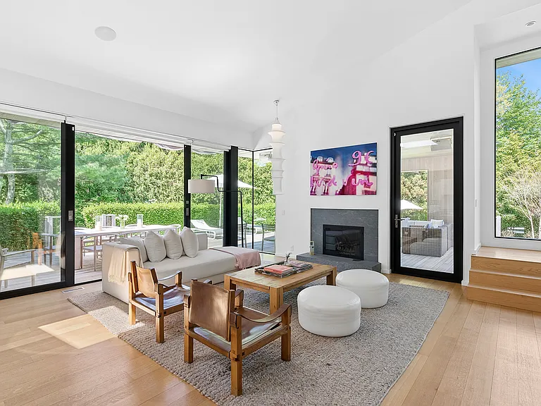 11 Hedge Row Ln — Photo 4