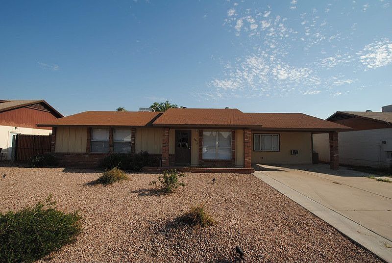 1st image of 3333 E Emelita Ave