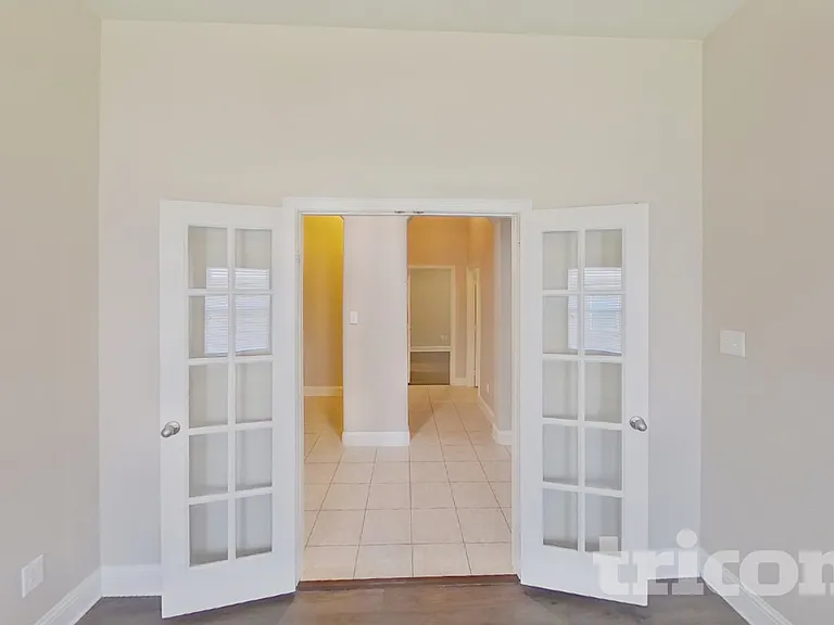513 Alice Ln — Photo 21