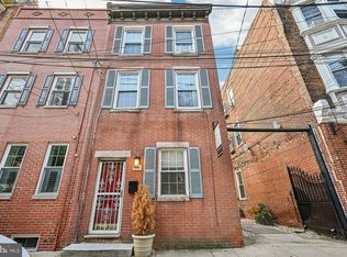 408 Monroe St, Philadelphia, PA 19147