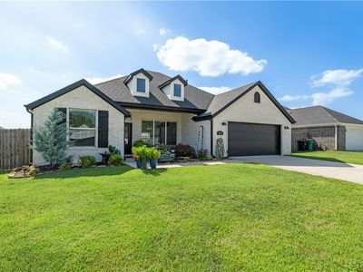 459 N Yona Ln, Fayetteville, AR, 72703