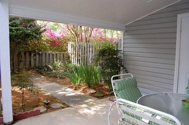 270 Hillcrest Rd — Photo 7