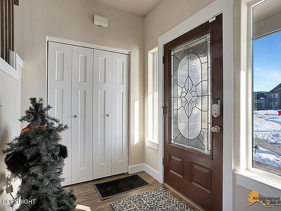 3rd image of 7078 S Hayfield Rd