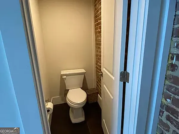 510 Whitehall St SW #103 — Photo 13