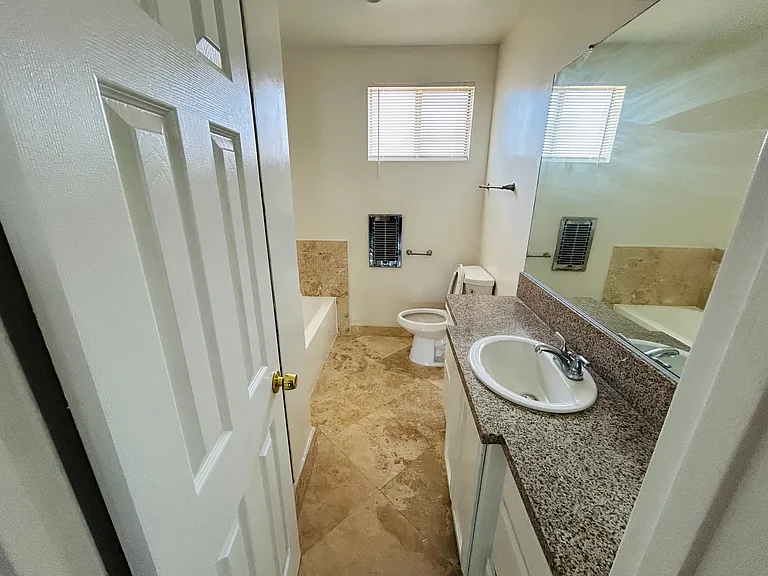 1414 S Orange Grove Ave #8 — Photo 4