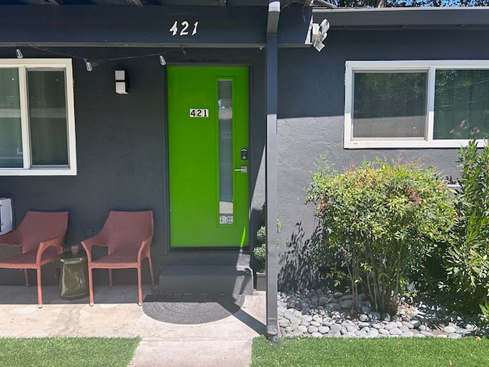 1st image of 421-431 Walnut Ave
